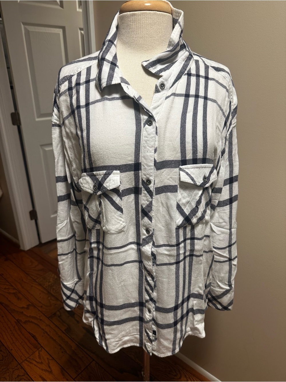 Rails White and Navy Plaid Button-Down Shirt